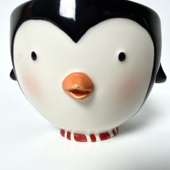 Hallmark 2007 Colorful Ceramic Penguin Shaped Bowl Dish Holiday Hosting Hostess - Picture 2 of 13